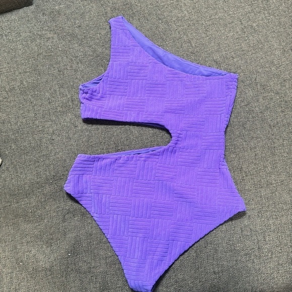 Beach RiotCeline Cutout One-Shoulder One-PieceSwimsuit Purple Ultra Violet - Picture 8 of 10
